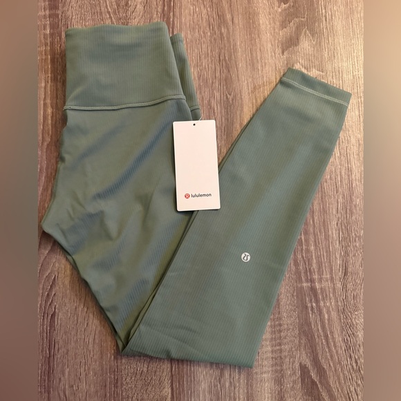 New Lululemon Wunder Train High-Rise Ribbed
Tight 28", Green, Grey Eucalyptus, 8 - Picture 8 of 12